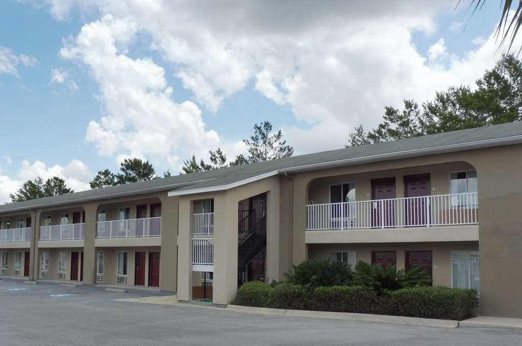 Red Roof Inn Defuniak Springs Eksteriør billede